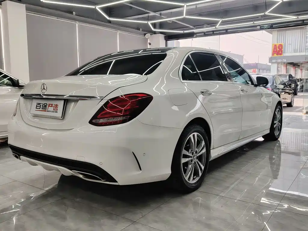 Mercedes-Benz C-Class 2017