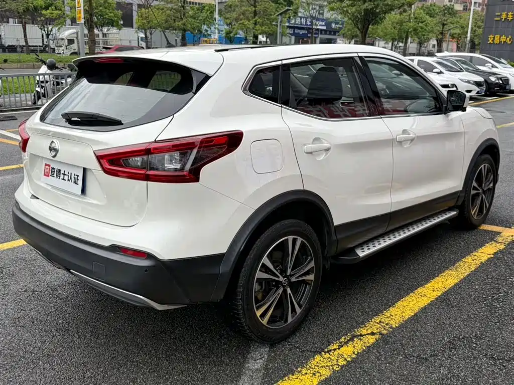 Nissan Qashqai 2021 — фото 9