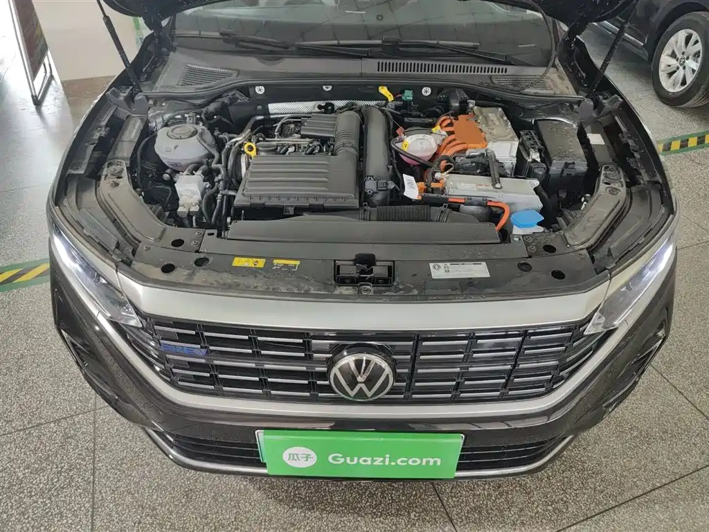 Volkswagen Passat New Energy 2025 — фото 16