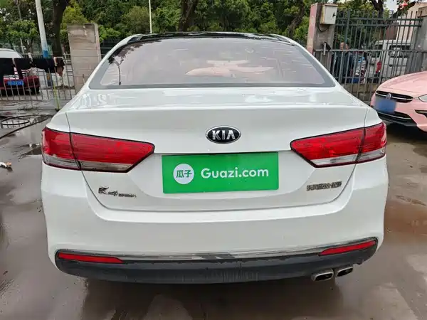 Kia K4 2015