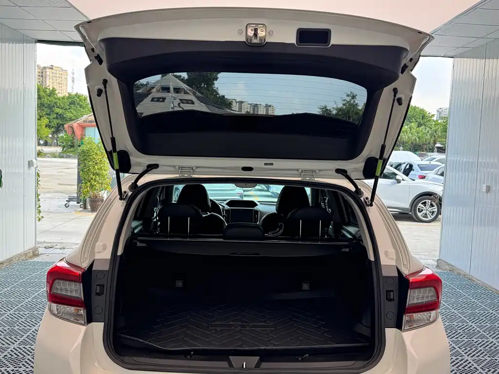 Subaru XV 2022 — фото 10