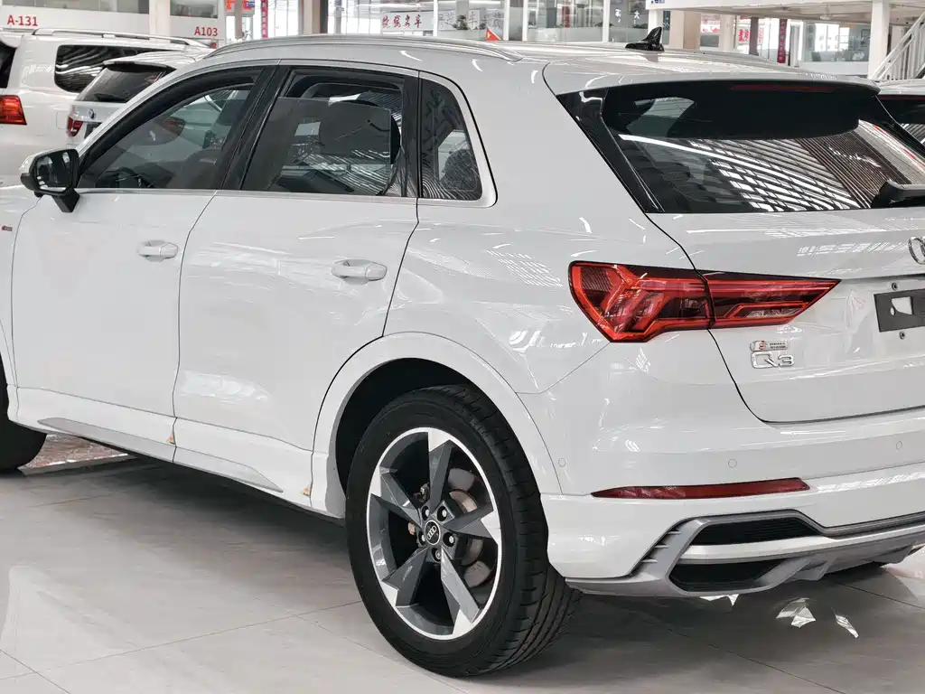 Audi Q3 2023
