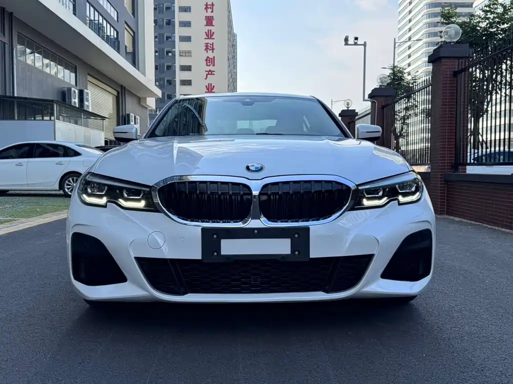 BMW 3 Series 2020