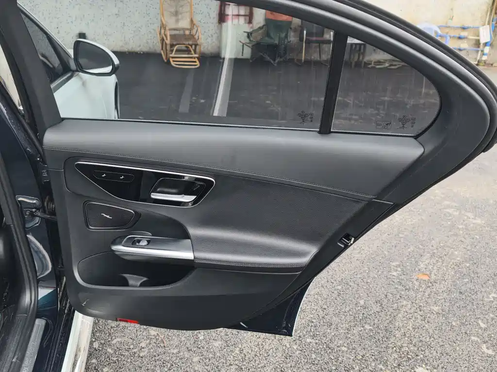 Mercedes-Benz C-Class 2022 — фото 14