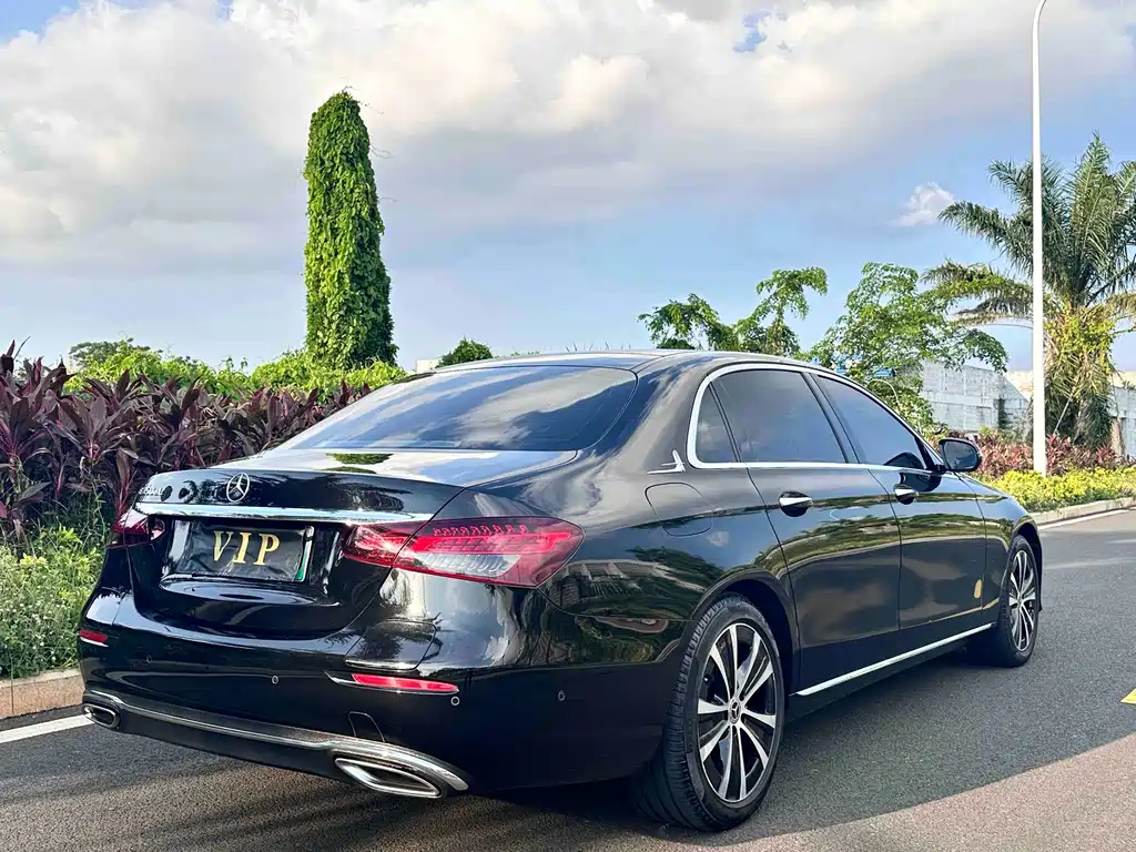 Mercedes-Benz E-Class New Energy 2023 — фото 8