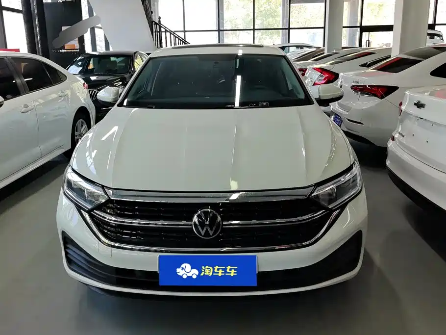 Volkswagen Sagitar 2026