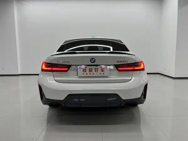 BMW 3 Series 2024