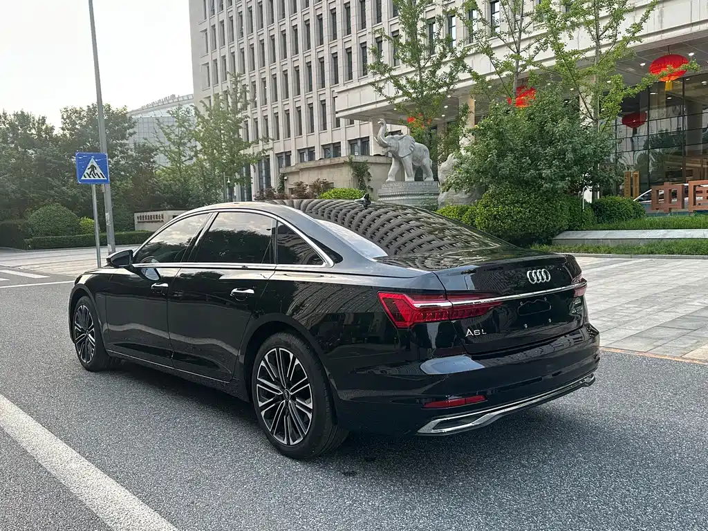 Audi A6L 2024 — фото 5
