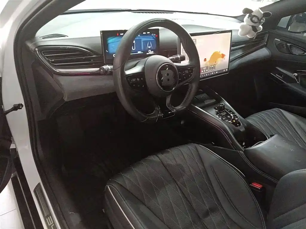 BYD Seal 2023 — фото 10