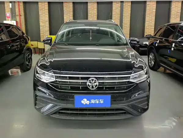 Volkswagen Tiguan L 2025
