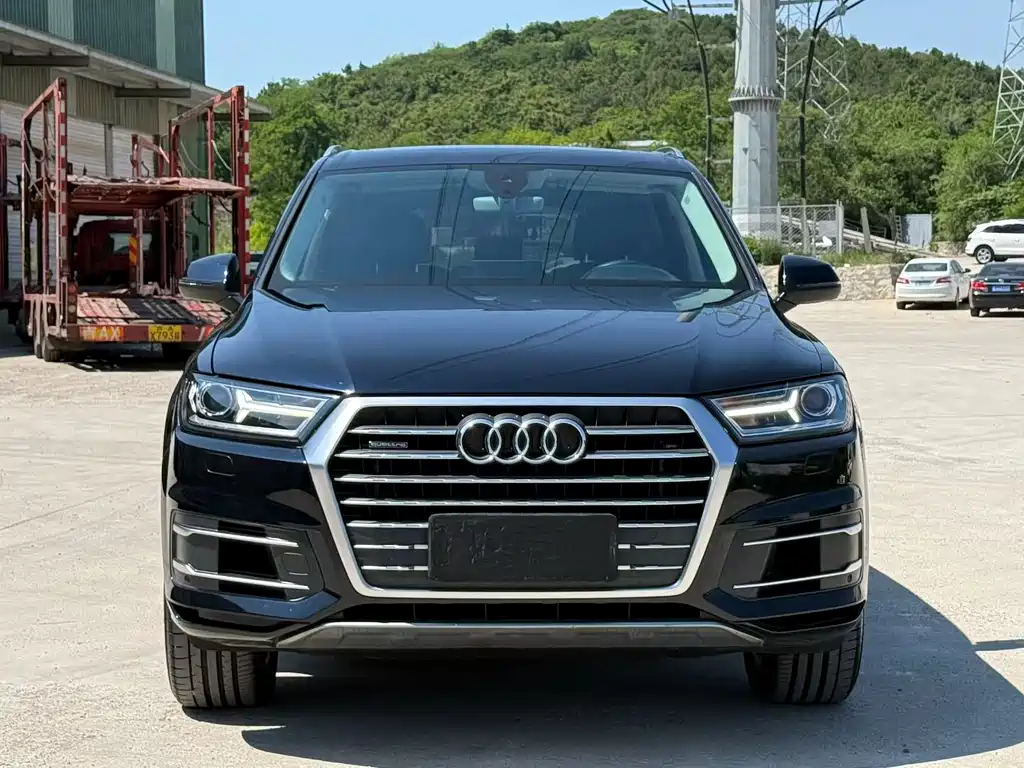 Audi Q7 2016