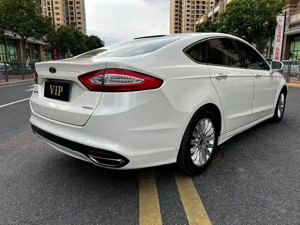Ford Mondeo 2014