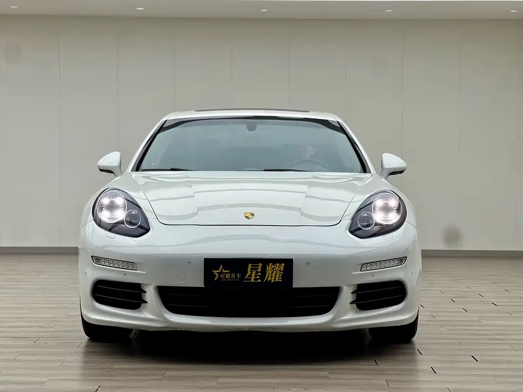 Porsche Panamera 2015 — фото 3