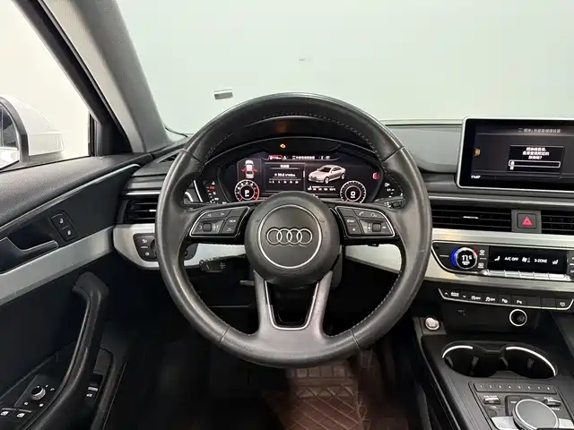 Audi A4L 2019 — фото 10