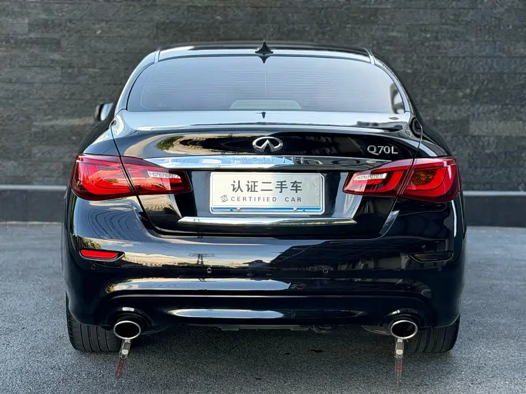 Infiniti Q70 2018 — фото 9