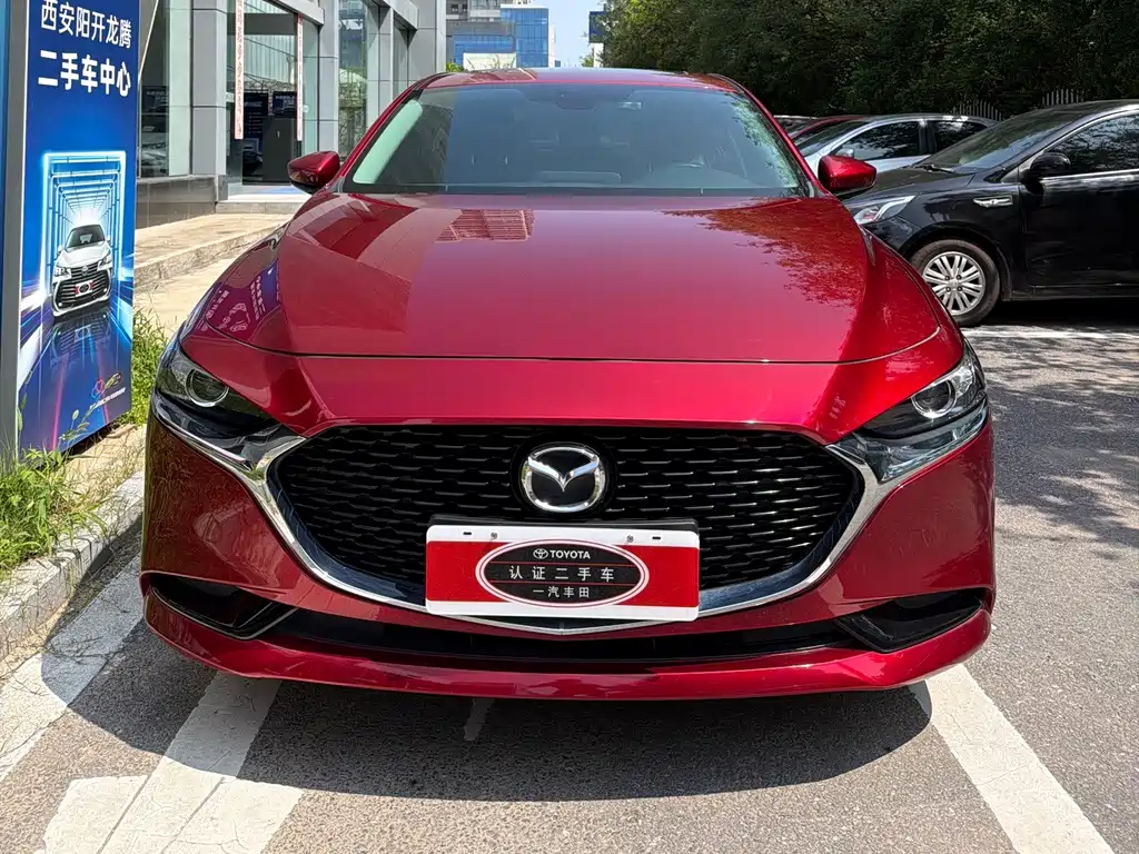 Mazda 3 Axela 2021