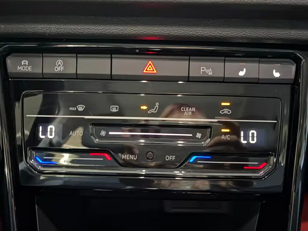 Volkswagen T-Roc 2022 — фото 15