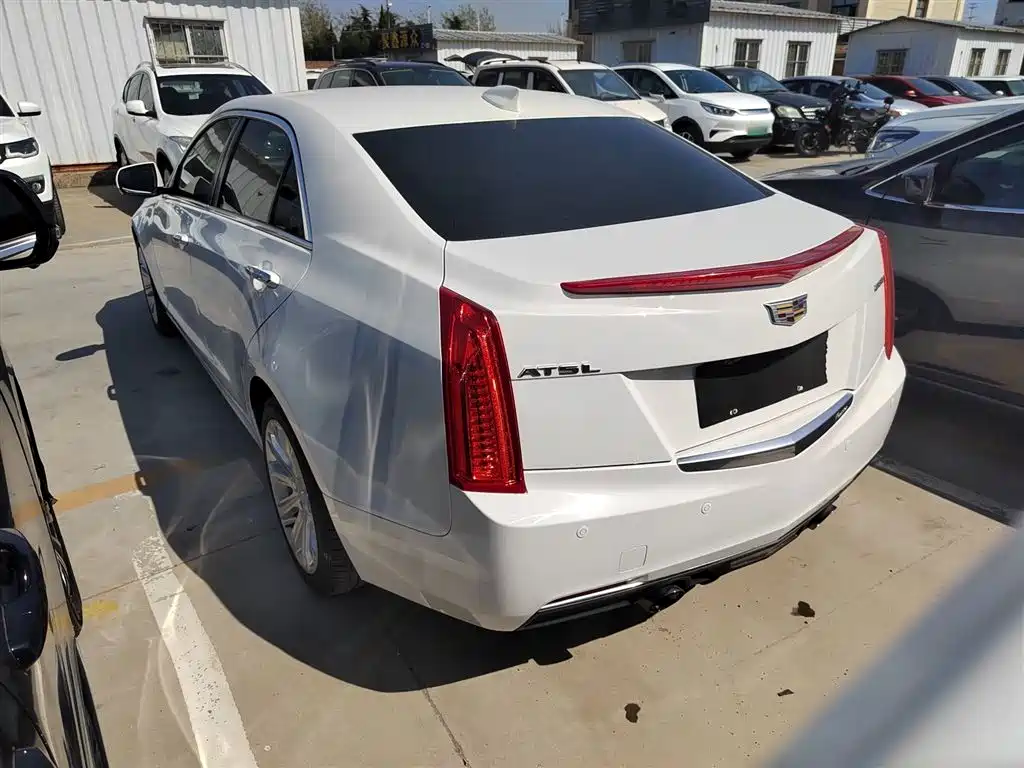 Cadillac ATS-L 2018 — фото 23