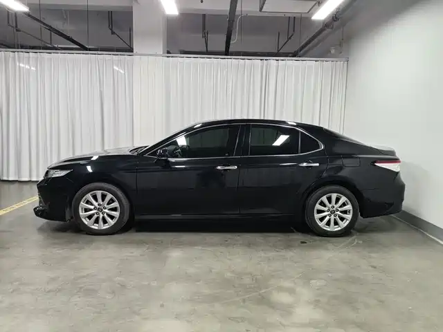 Toyota Camry 2018