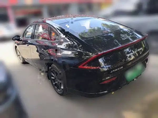 Wuling Starlight 2025