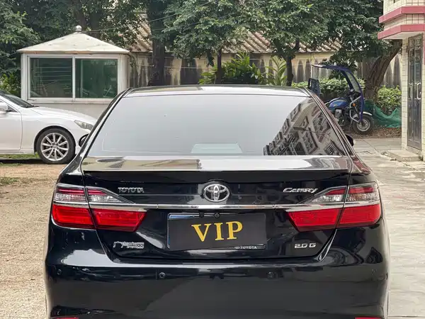 Toyota Camry 2016