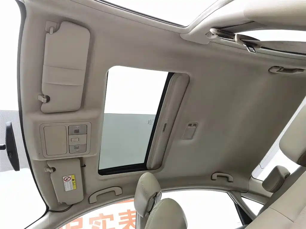 Nissan Sylphy 2013 — фото 14