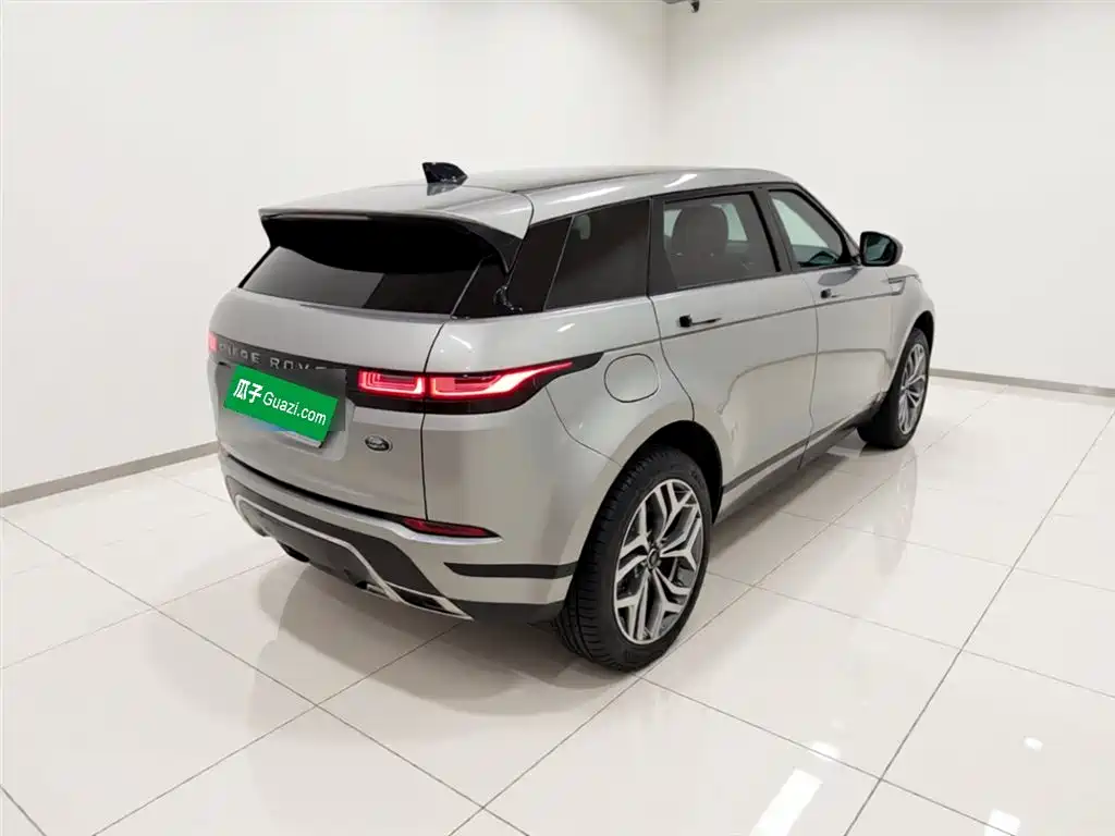 Land Rover Evoque 2022 — фото 7
