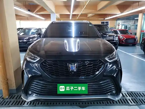 Toyota Crown Kluger 2021