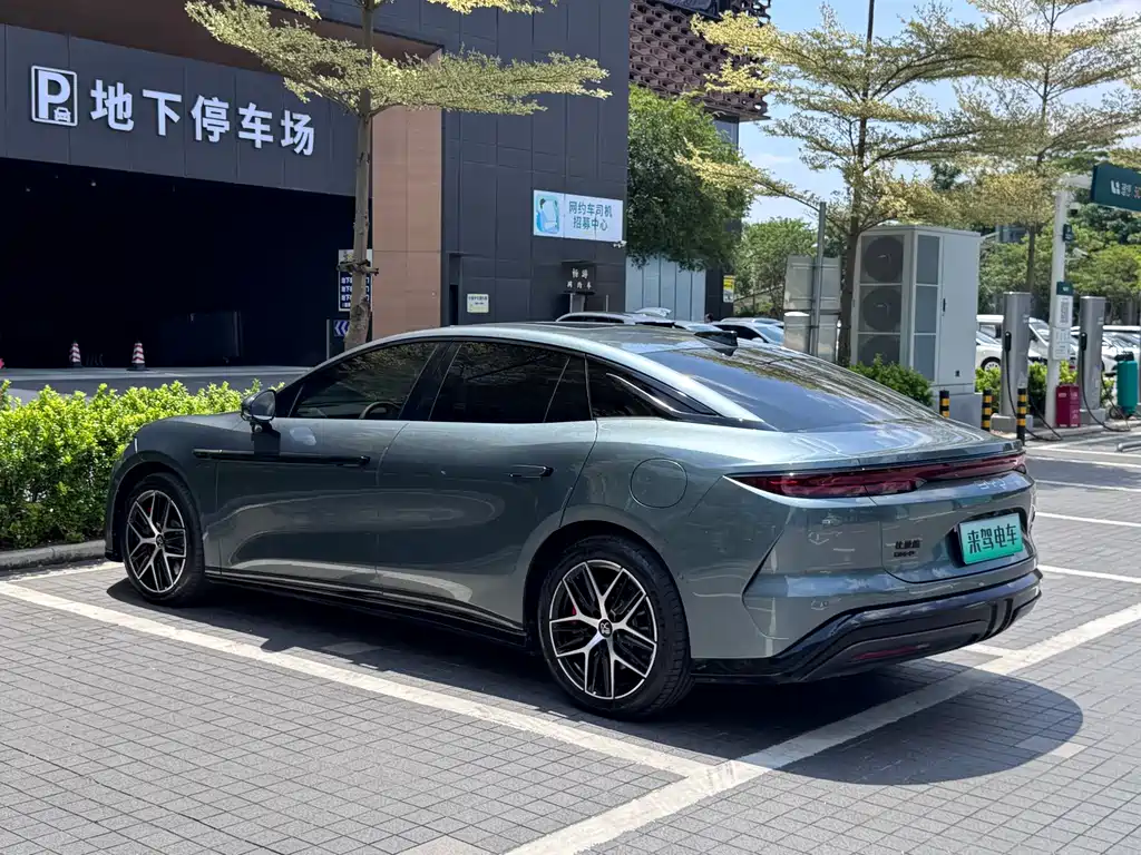 BYD Han L 2025 — фото 9