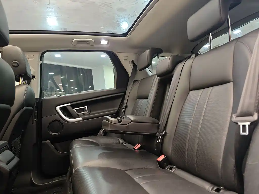 Land Rover Discovery Sport 2019 — фото 22