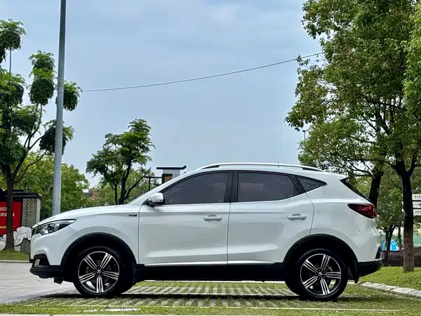MG ZS 2020