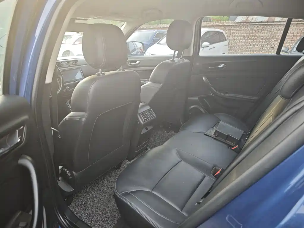Qoros 5 2019