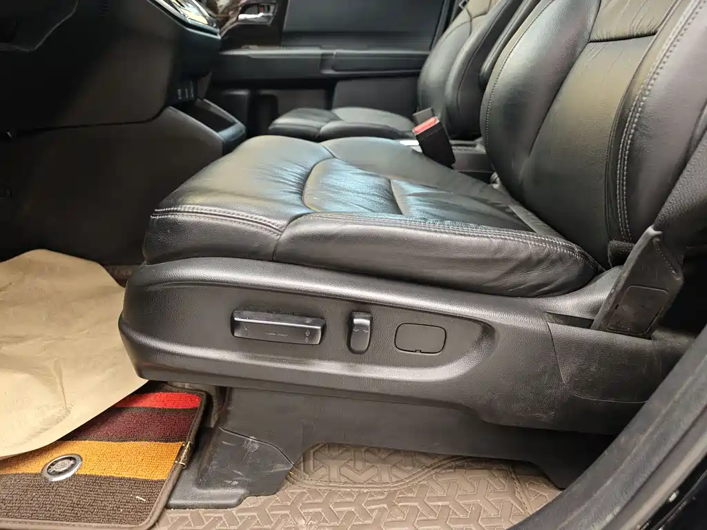 Honda Odyssey 2020 — фото 10