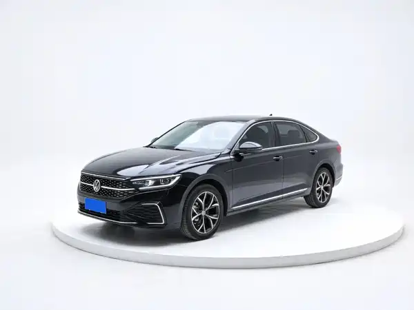 Volkswagen Passat 2024