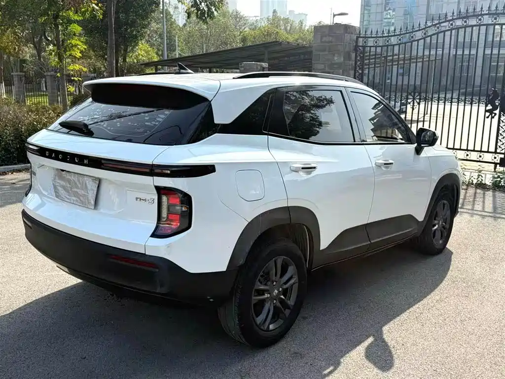 Baojun RS-3 2021 — фото 8