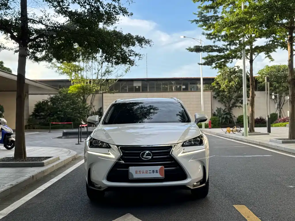 Lexus NX 2016