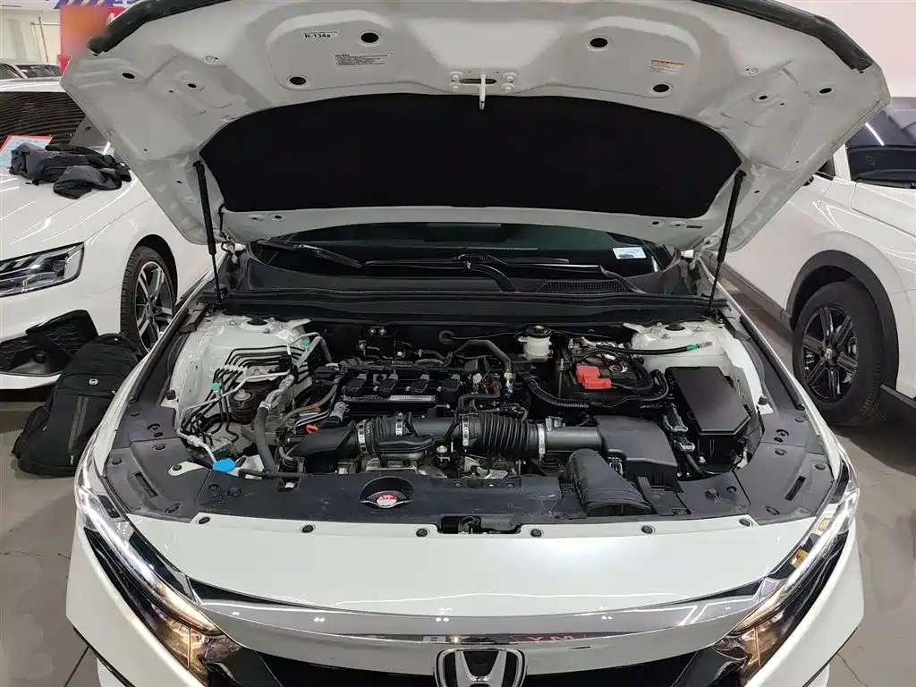 Honda Accord 2021 — фото 16