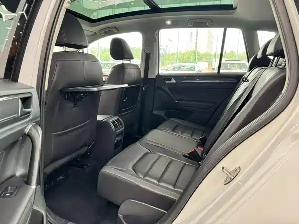 Volkswagen Golf Jialu 2017