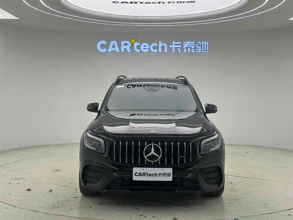 Mercedes-Benz GLB AMG 2023 — фото 3