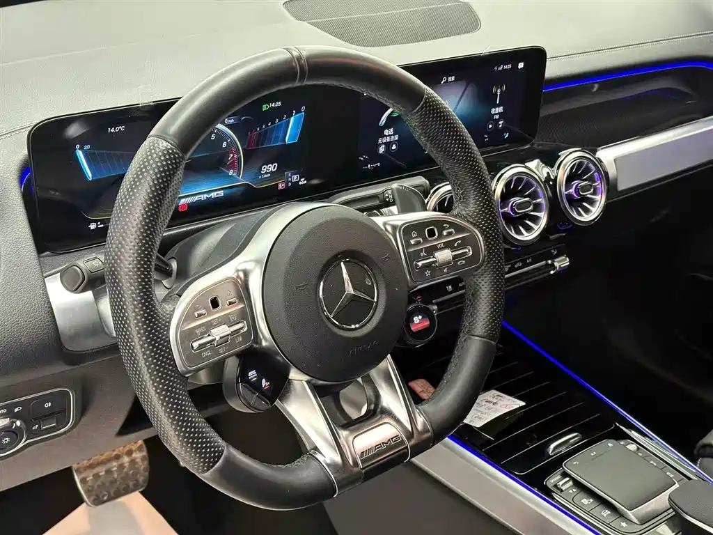 Mercedes-Benz GLB AMG 2023 — фото 14