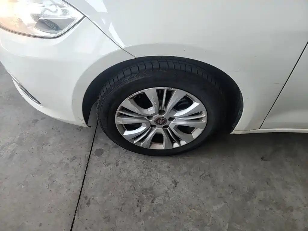 Fiat Viaggio 2015 — фото 23