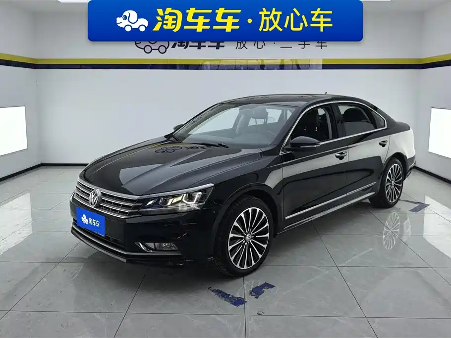 Volkswagen Passat 2018 — фото 1