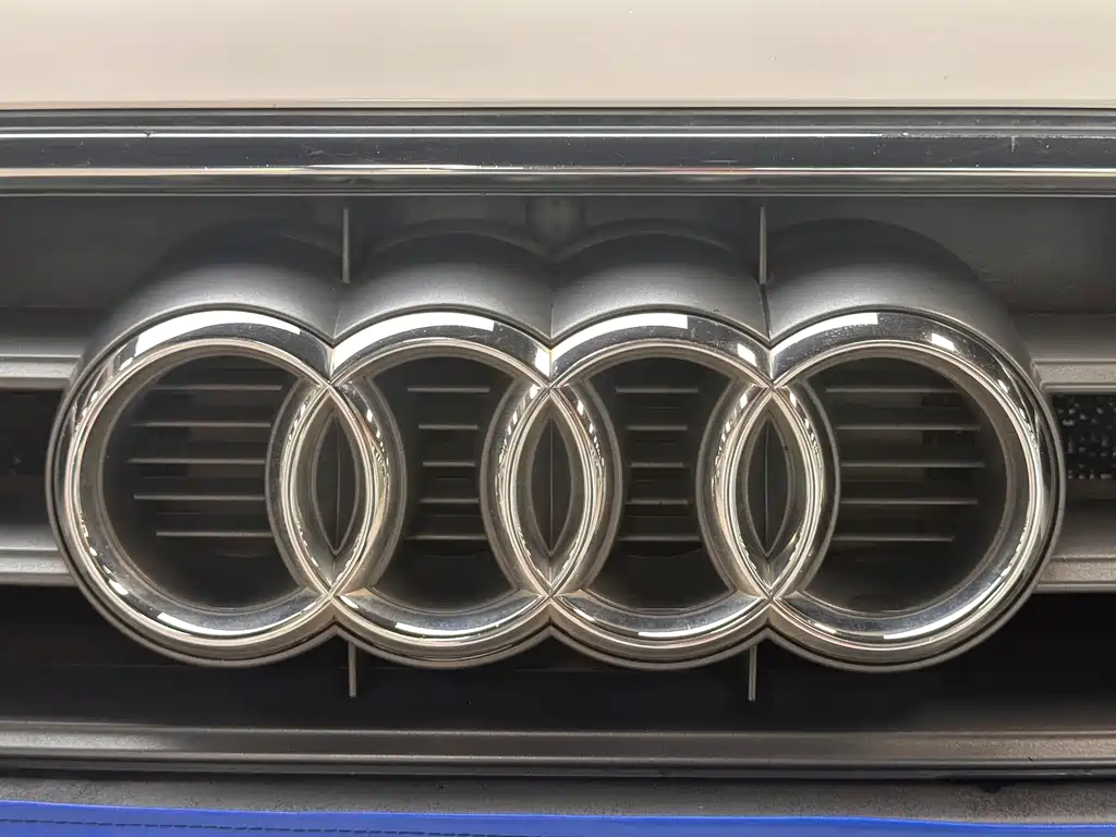 Audi A4L 2013 — фото 15