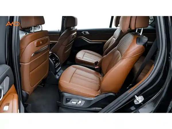 BMW X7 2023