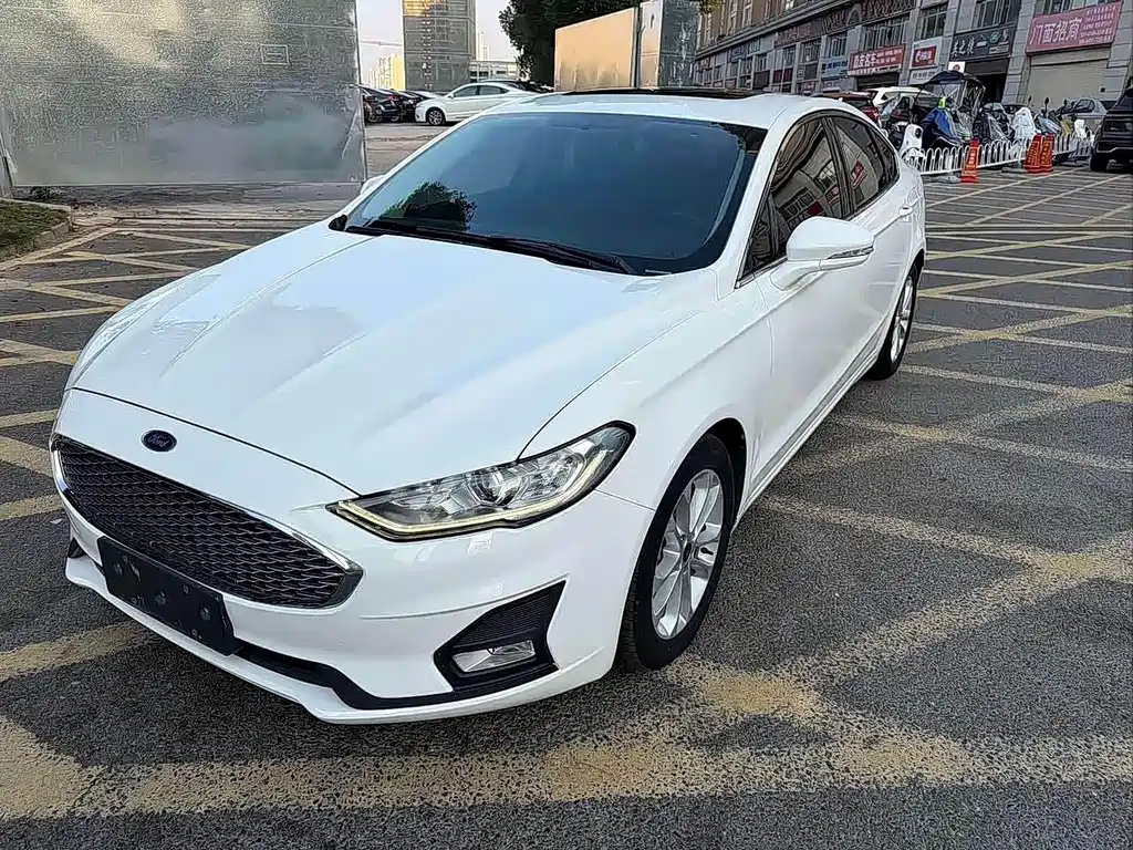 Ford Mondeo 2021 — фото 1