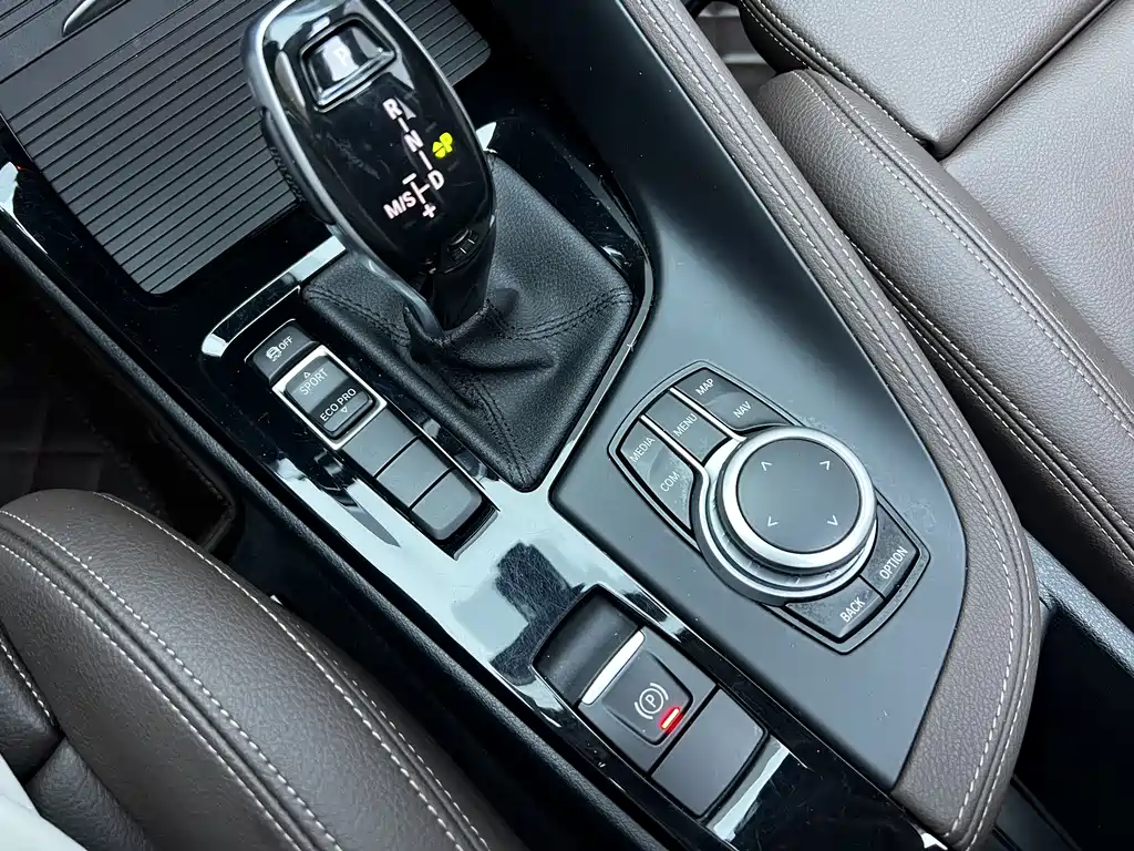 BMW X1 2020 — фото 24