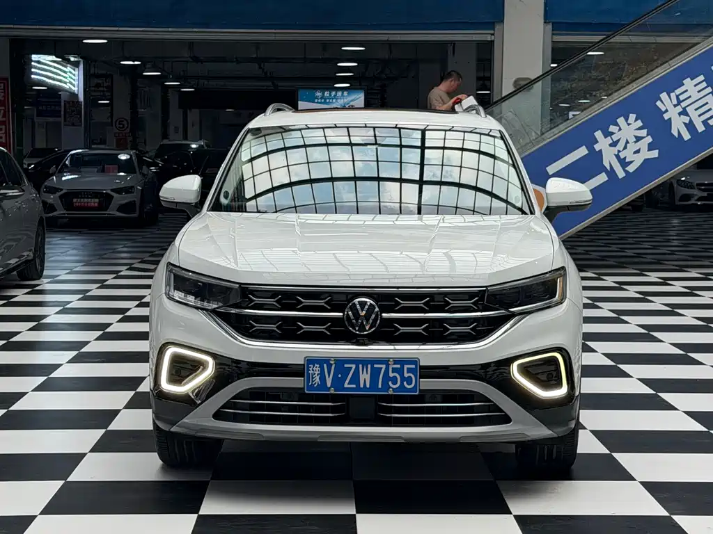 Volkswagen Tayron 2023