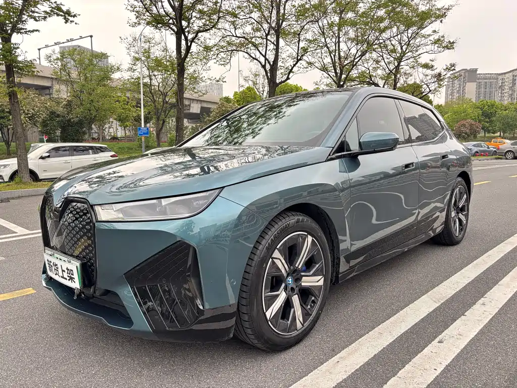 BMW iX 2022