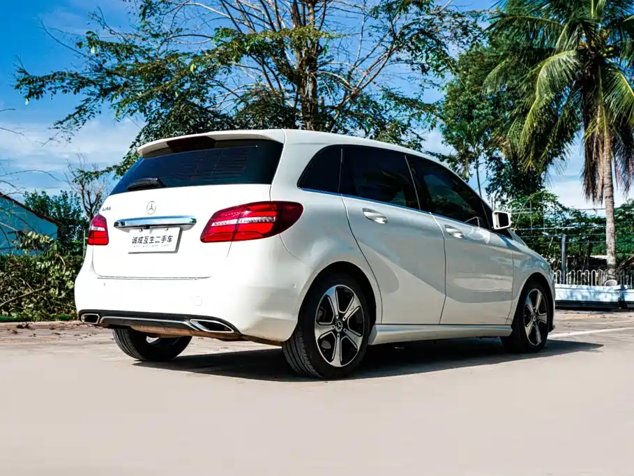 Mercedes-Benz B-Class 2018