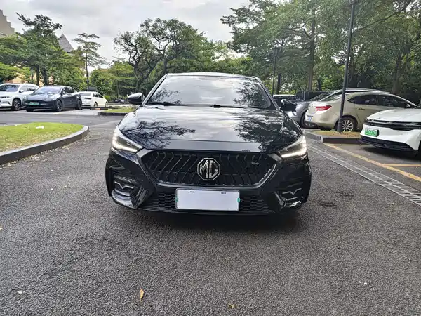 MG6 2022